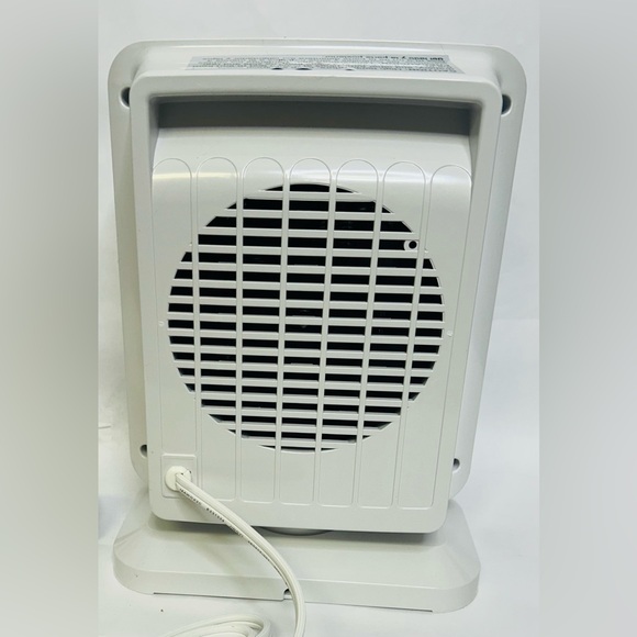Soleil Digital Electric Portable Ceramic Space Heater, PTC-910B- NEW IN BOX - Picture 4 of 11